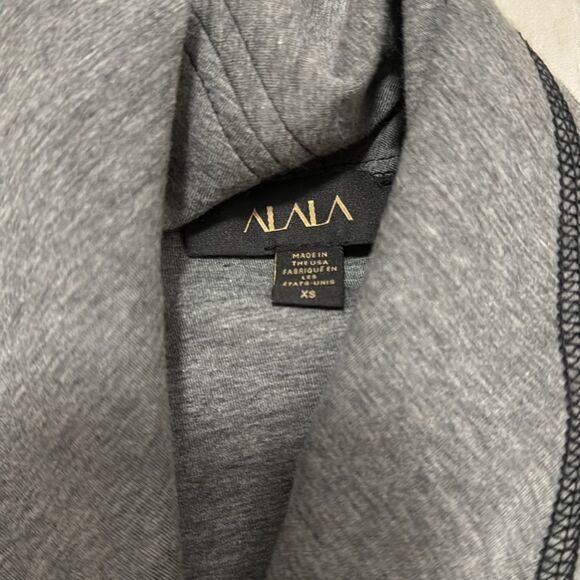 XS grey and black alala vest reversible - Picture 2 of 5